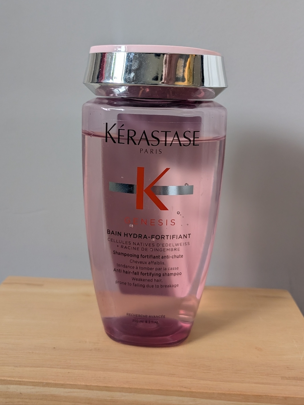 Genesis Bain Hydra-Fortifiant Pink Shampoo